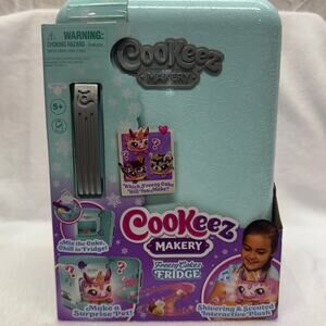 Brand New Release Cookeez Makery Freezy Cakez Fridge Plush Cook Bake Interactive